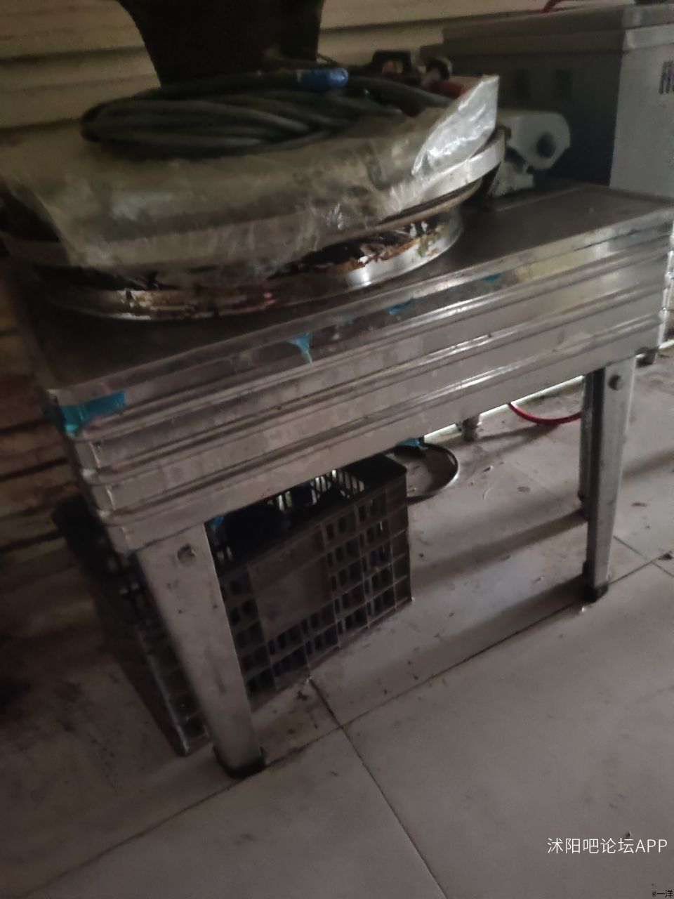 大饼锅,油炸锅低价出售